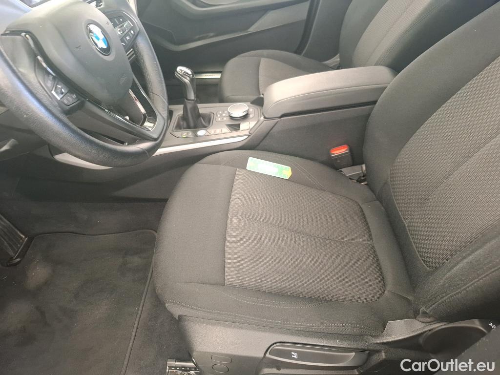  Bmw  Serie 1 BMW Série 1 / 2019 / 5P / Berline 116i Business Design #20