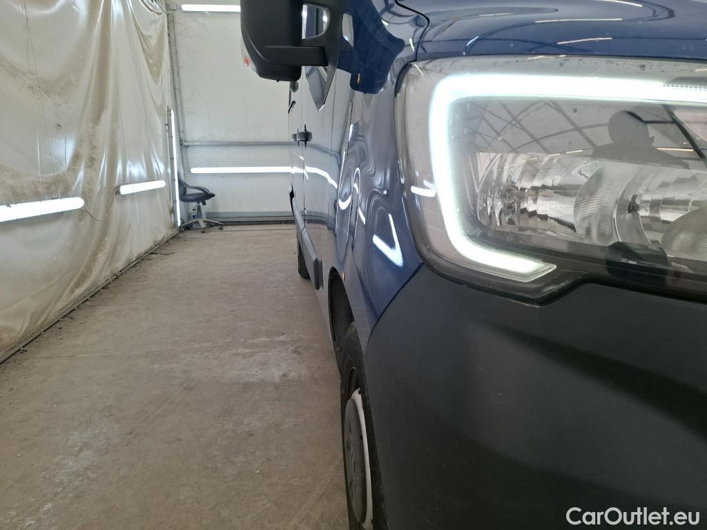  Renault  Master  III Fourgon L1H1 2 8 Grand Confort 2.3 dCi 135CV BVM6 E6dT #21