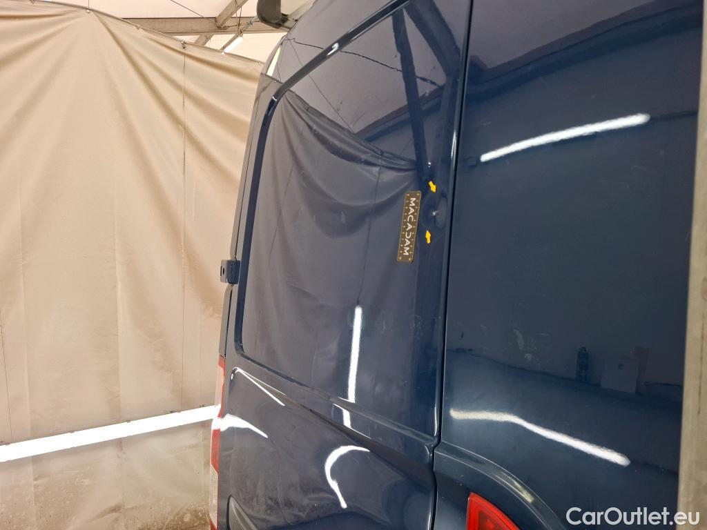 Renault  Master  III Fourgon L1H1 2 8 Grand Confort 2.3 dCi 135CV BVM6 E6dT #27