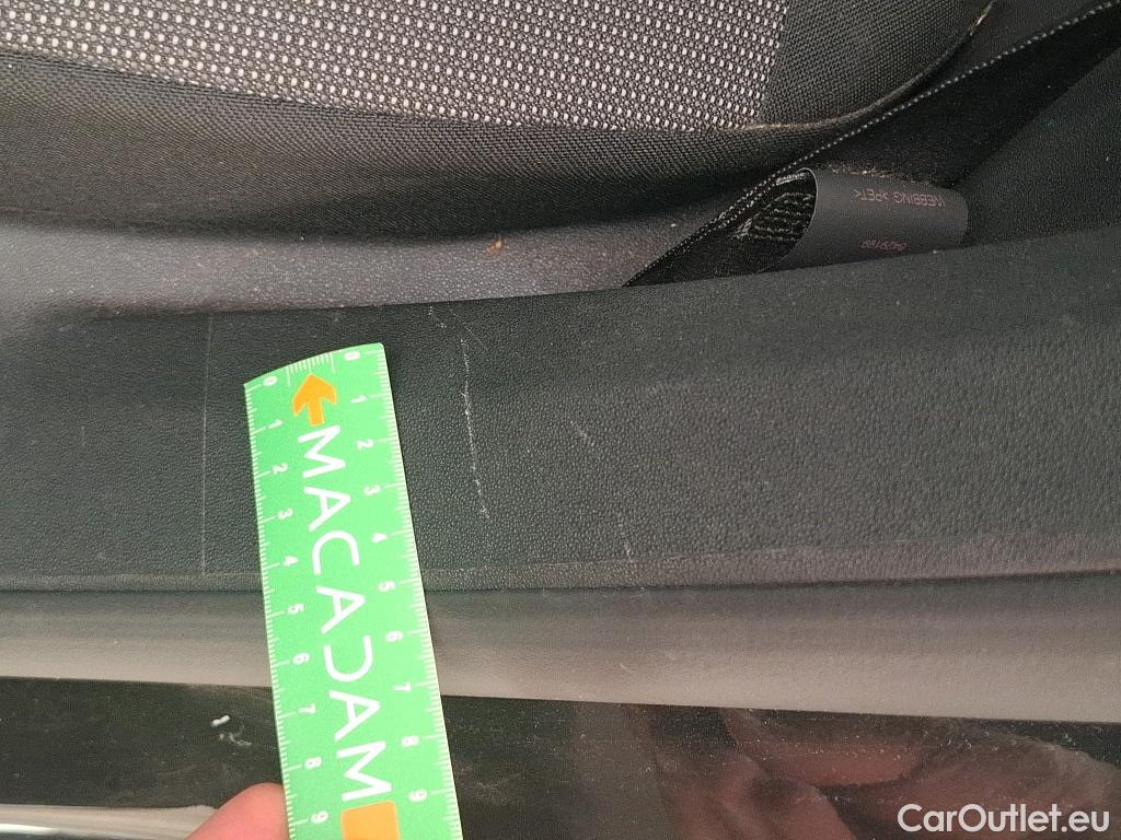  Citroen  C3  Feel Pack 1.2 PureTech 80CV BVM5 E6d #19