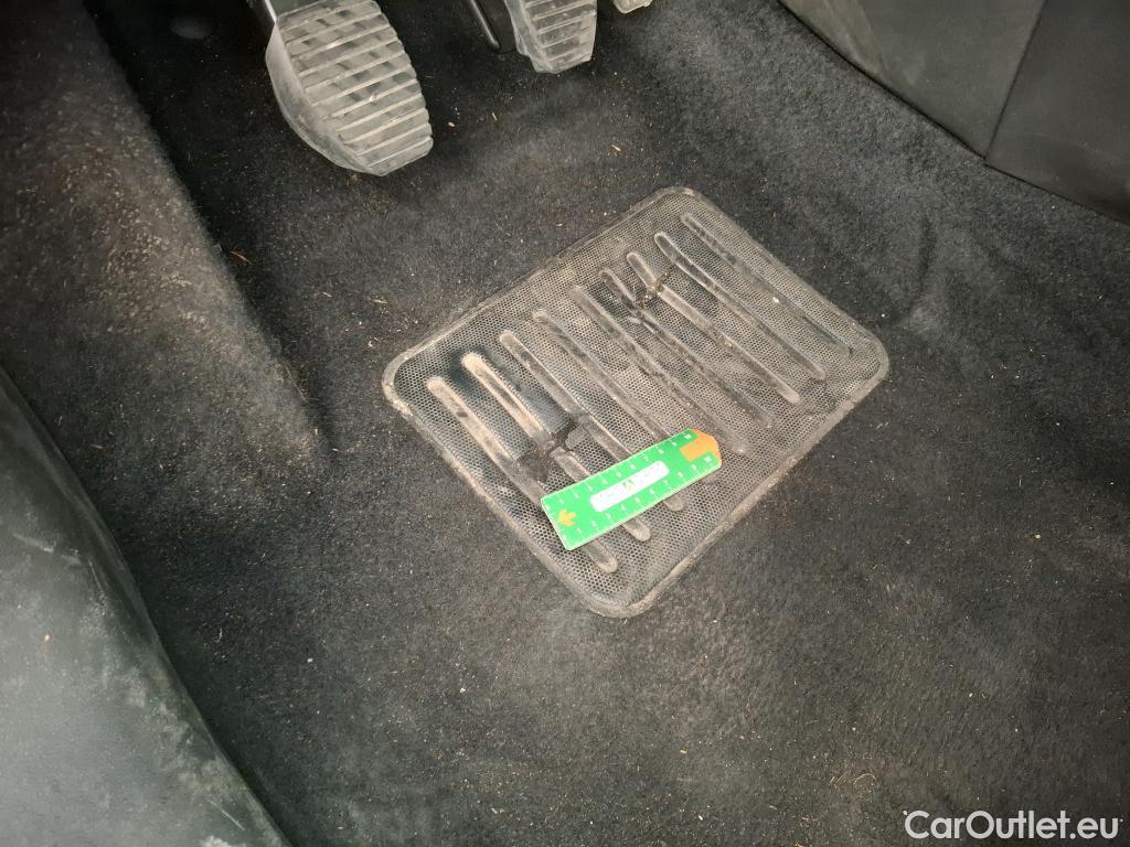  Citroen  C3 CITROEN  Société / 2020 / 5P / Berline PureTech 83 S&S BVM Feel Nav #6