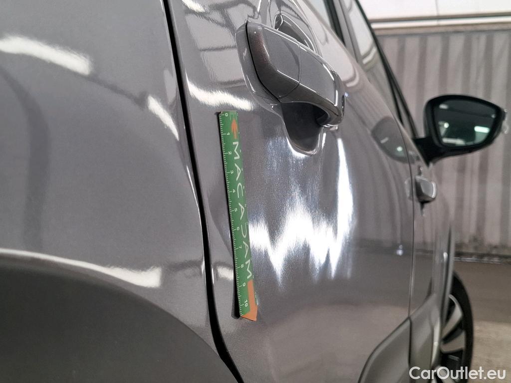  Citroen  C3  Shine Business 1.2 PureTech 110CV BVA6 E6d #5
