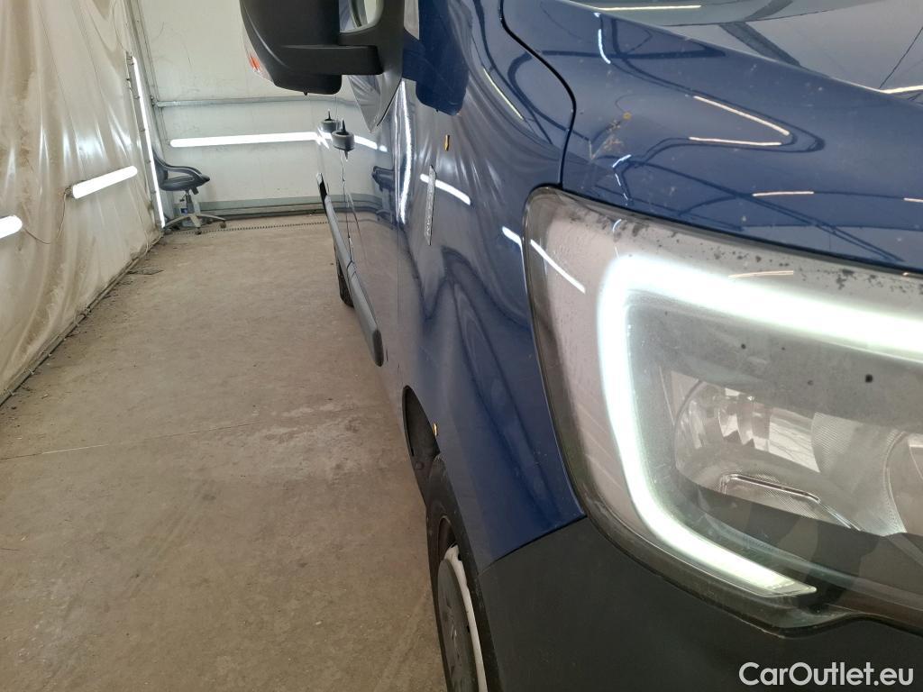  Renault  Master  III Fourgon L1H1 2 8 Grand Confort 2.3 dCi 135CV BVM6 E6dT #20
