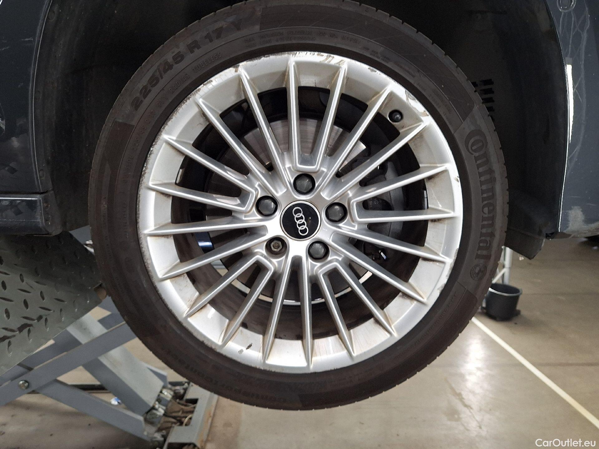  Audi  A3 Audi,  Berline '20,  Ber.30 TFSi 81kW Adv.Bu.Str #41