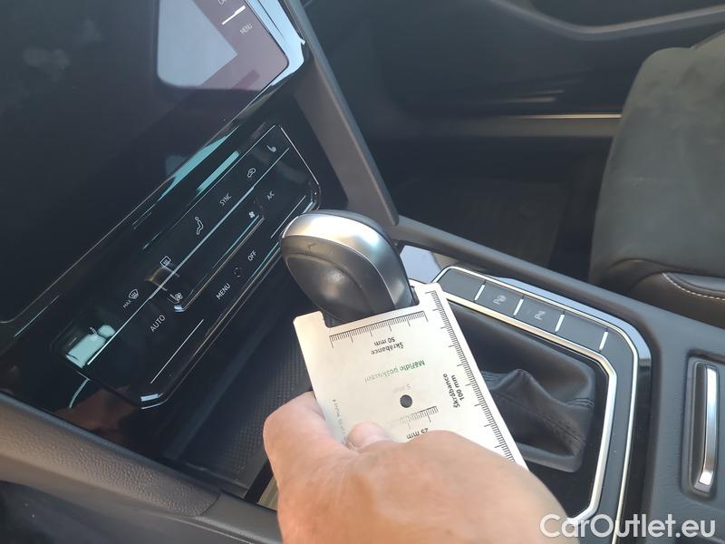  Volkswagen  Passat  Variant (CJ5) (2023) Pas.Var.2.0TDI 110 Elegance AT #13