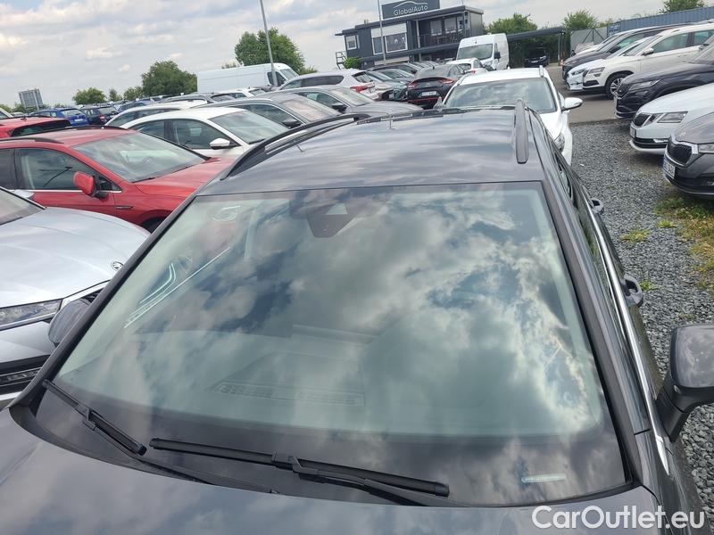  Volkswagen  Golf  VIII Variant (CG5) 2020 Var.2.0TDI 110 Style AT #1