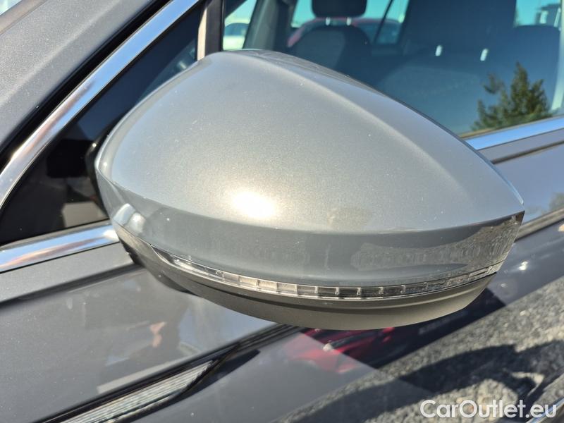  Volkswagen  Tiguan  (AX1)(2020)  1.5 TSI 110 Life AT #4