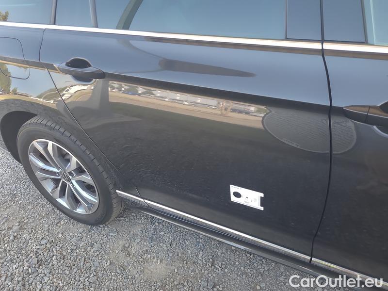  Volkswagen  Passat  Variant (CJ5) (2023) Pas.Var.2.0TDI 110 Elegance AT #9