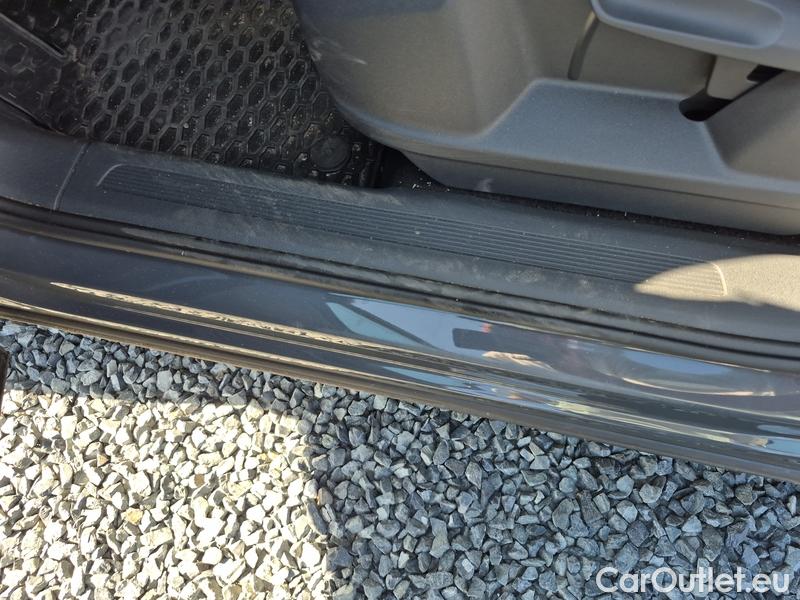  Volkswagen  Tiguan  (AX1)(2020)  1.5 TSI 110 Life AT #5