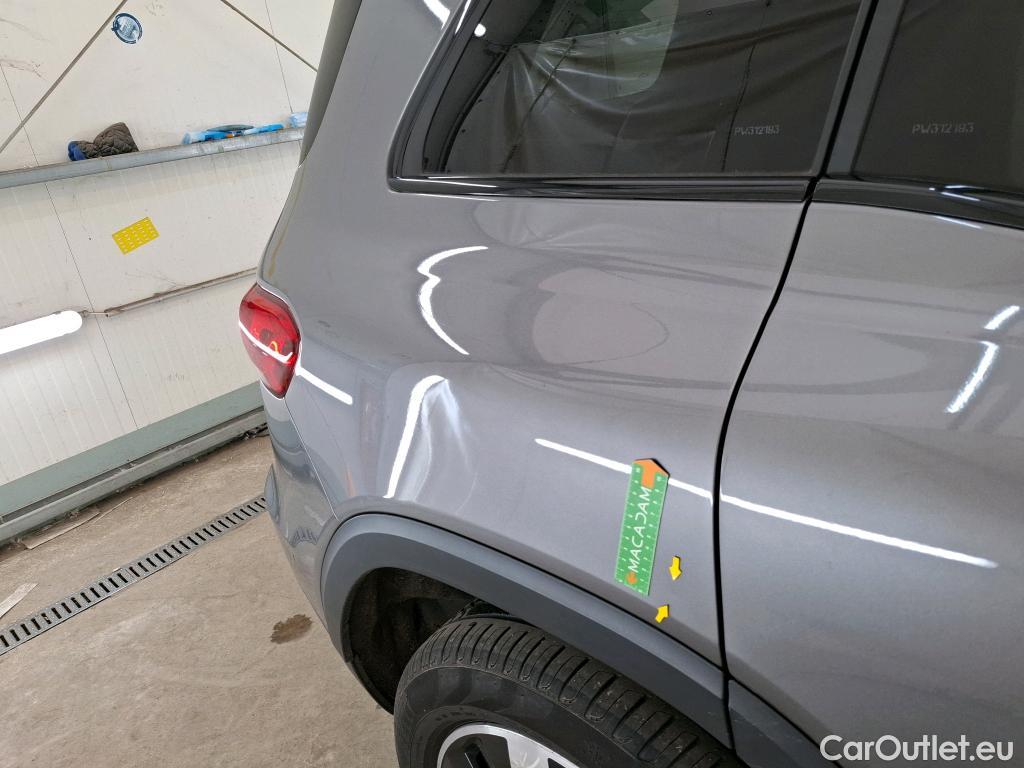  Mercedes  GLB MERCEDES-BENZ  / 2019 / 5P / SUV  200 Business Line #40