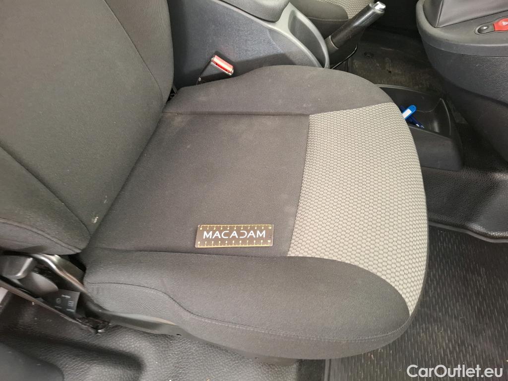  Renault  Kangoo  II Express Maxi Extra (Série Spéciale) 1.5 dCi 95CV BVM6 E6dT #48