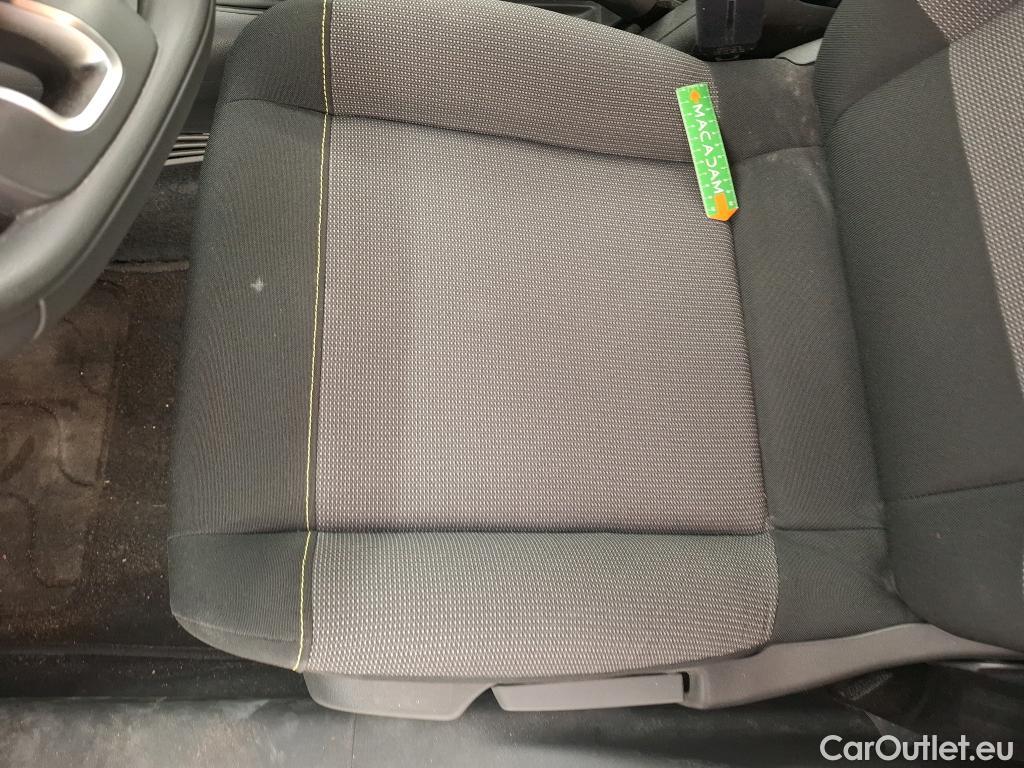  Citroen  C3  Société Feel 1.5 BlueHDI 100CV BVM6 6E #2