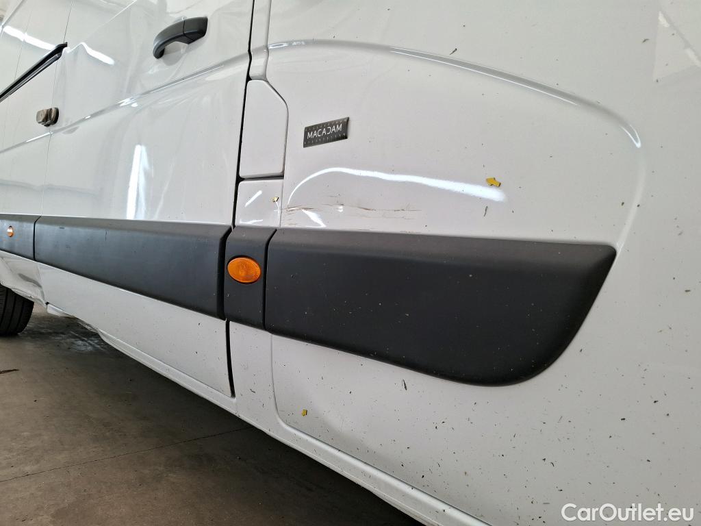  Renault  Master  III Fourgon L3H2 3 5 Grand Confort dCi 135CV BVM6 E6dT #13