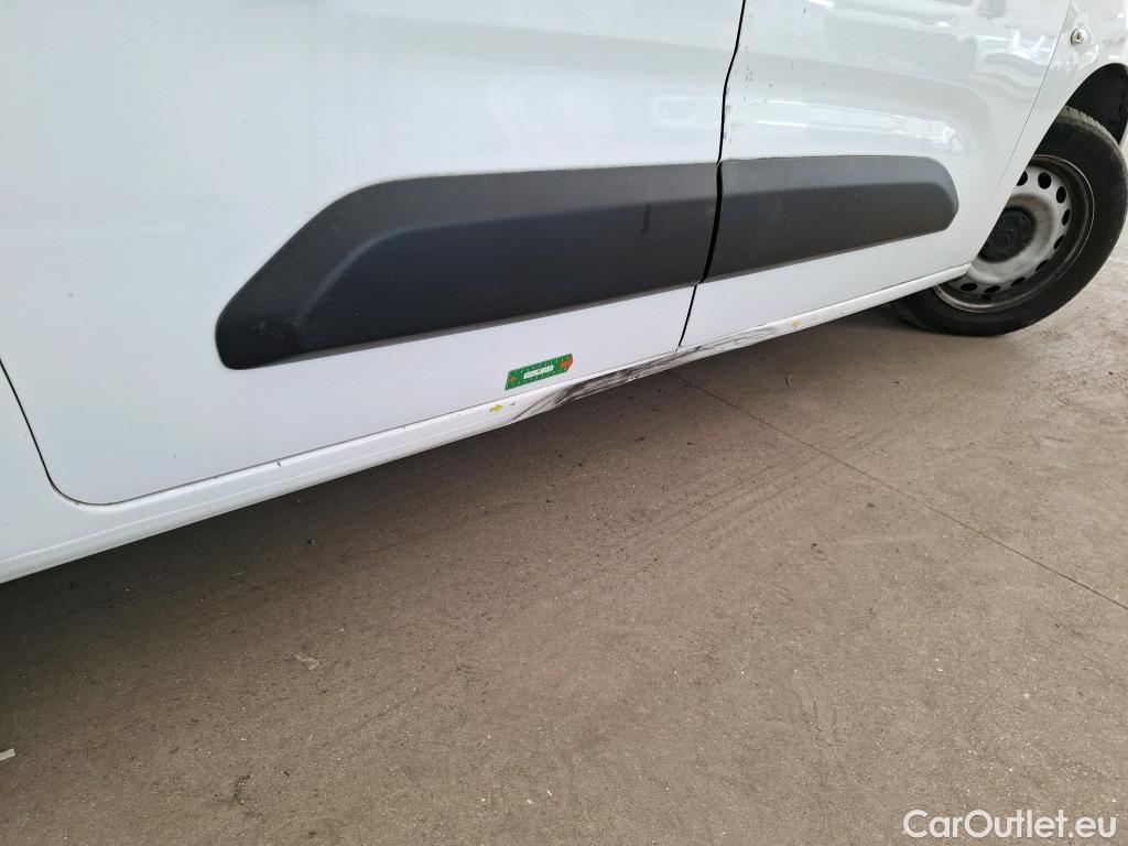  Citroen  Berlingo CITROEN  / 2018 / 4P / Fourgonnette M 1000kg PureTech 110 BVM6 Driver (Ex 844P) #1