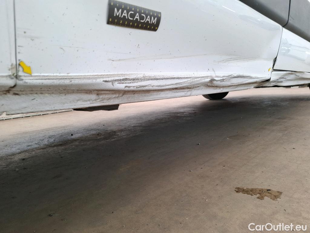  Renault  Master  III Fourgon L3H2 3 5 Grand Confort dCi 135CV BVM6 E6dT #4