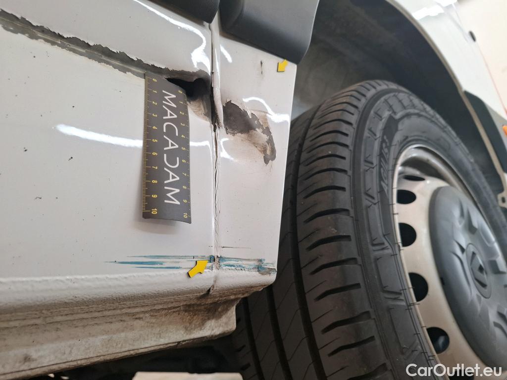  Renault  Master  III Fourgon L3H2 3 5 Grand Confort dCi 135CV BVM6 E6dT #34