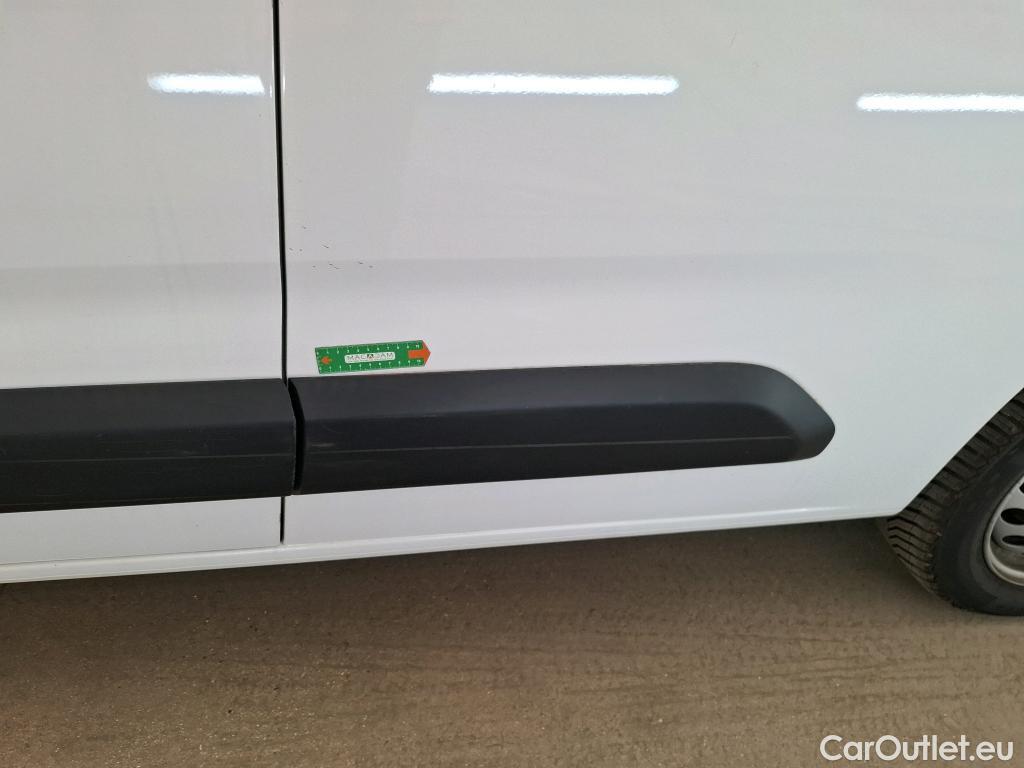  Citroen  Berlingo CITROEN  / 2018 / 4P / Fourgonnette M 1000kg PureTech 110 BVM6 Driver (Ex 844P) #27