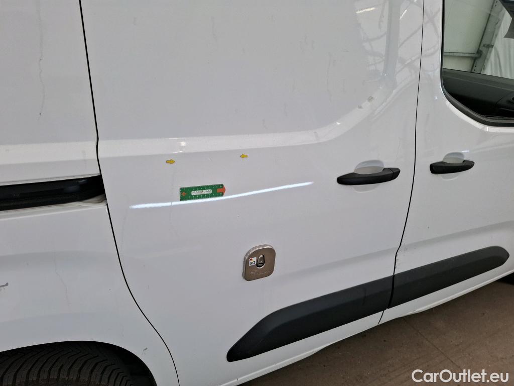  Citroen  Berlingo CITROEN  / 2018 / 4P / Fourgonnette M 1000kg PureTech 110 BVM6 Driver (Ex 844P) #7