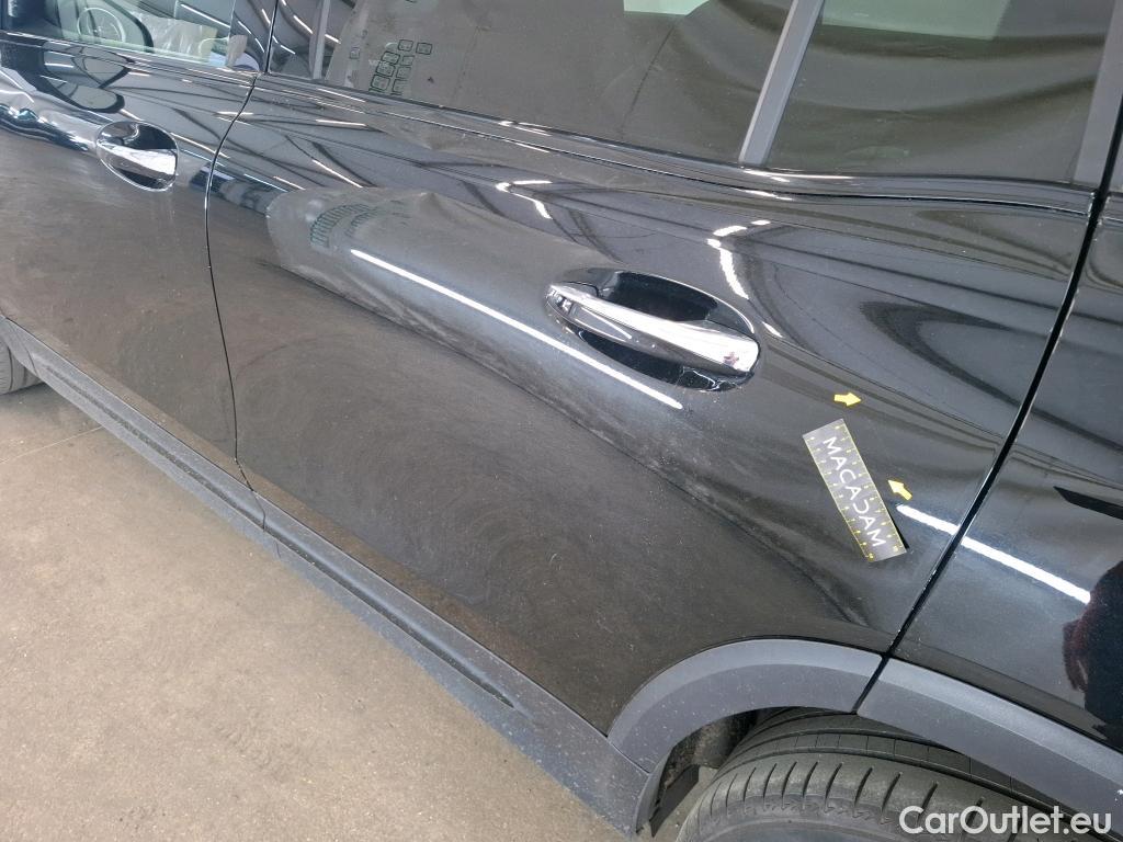  Mercedes  GLB MERCEDES-BENZ  / 2019 / 5P / SUV  200 d AMG Line #82
