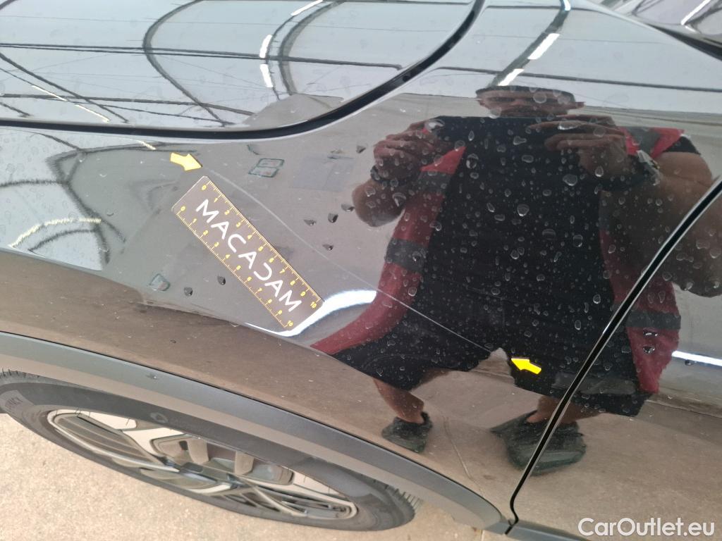  Citroen  C4 CITROEN  X / 2022 / 4P / Berline PureTech 130 S&S EAT8 Shine #50