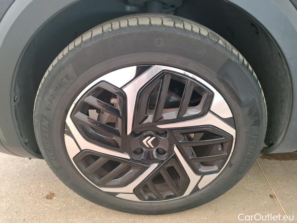  Citroen  C4 CITROEN  X / 2022 / 4P / Berline PureTech 130 S&S EAT8 Shine #13