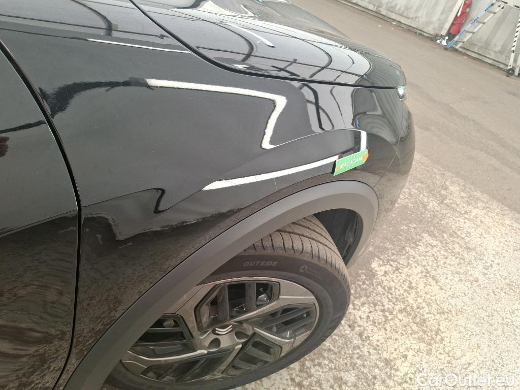  Citroen  C4 CITROEN  X / 2022 / 4P / Berline PureTech 130 S&S EAT8 Feel Pack #1