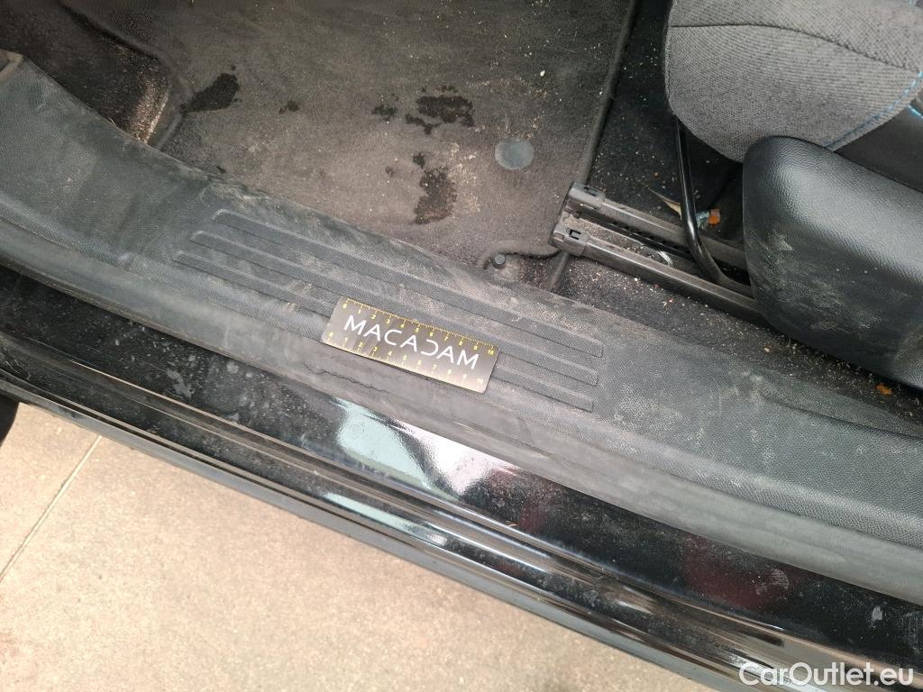  Citroen  C4 CITROEN  X / 2022 / 4P / Berline PureTech 130 S&S EAT8 Shine #10