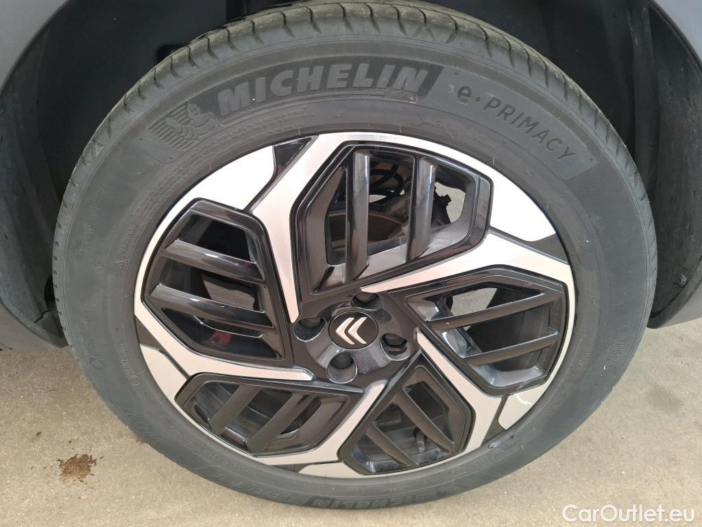  Citroen  C4 CITROEN  X / 2022 / 4P / Berline PureTech 130 S&S EAT8 Shine #52