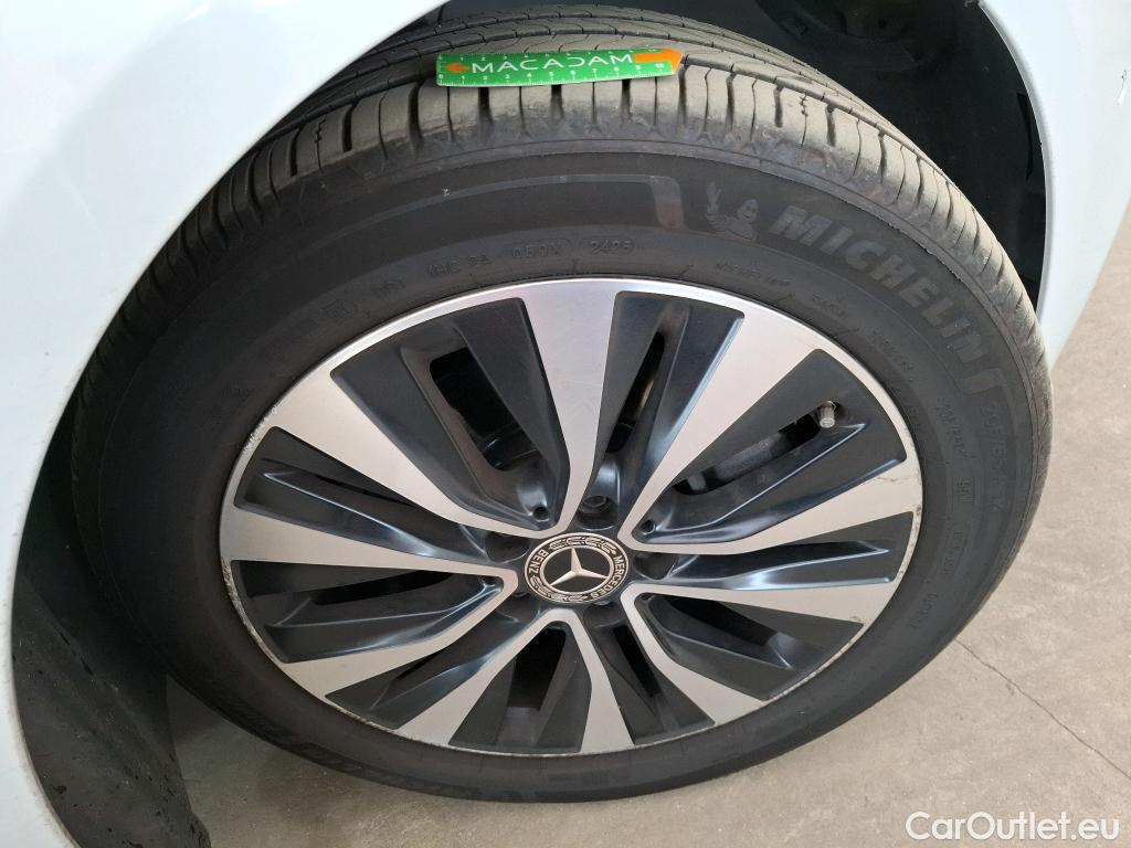  Mercedes  A-Klasse MERCEDES-BENZ Classe A Compact / 2018 / 5P / Berline A 180 d Business Line 8G-DCT #7