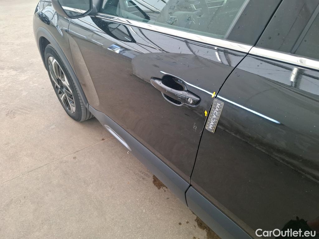  Citroen  C4 CITROEN  X / 2022 / 4P / Berline PureTech 130 S&S EAT8 Shine #1
