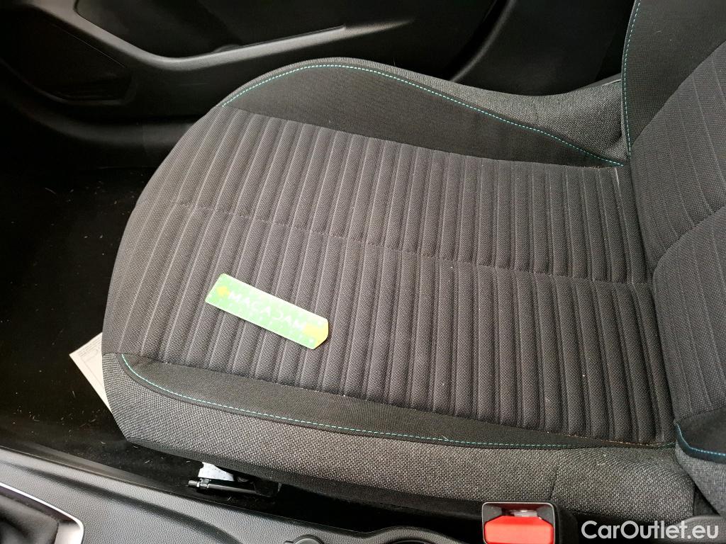  Peugeot  208  Style 1.2 PureTech 75CV BVM5 E6d #19