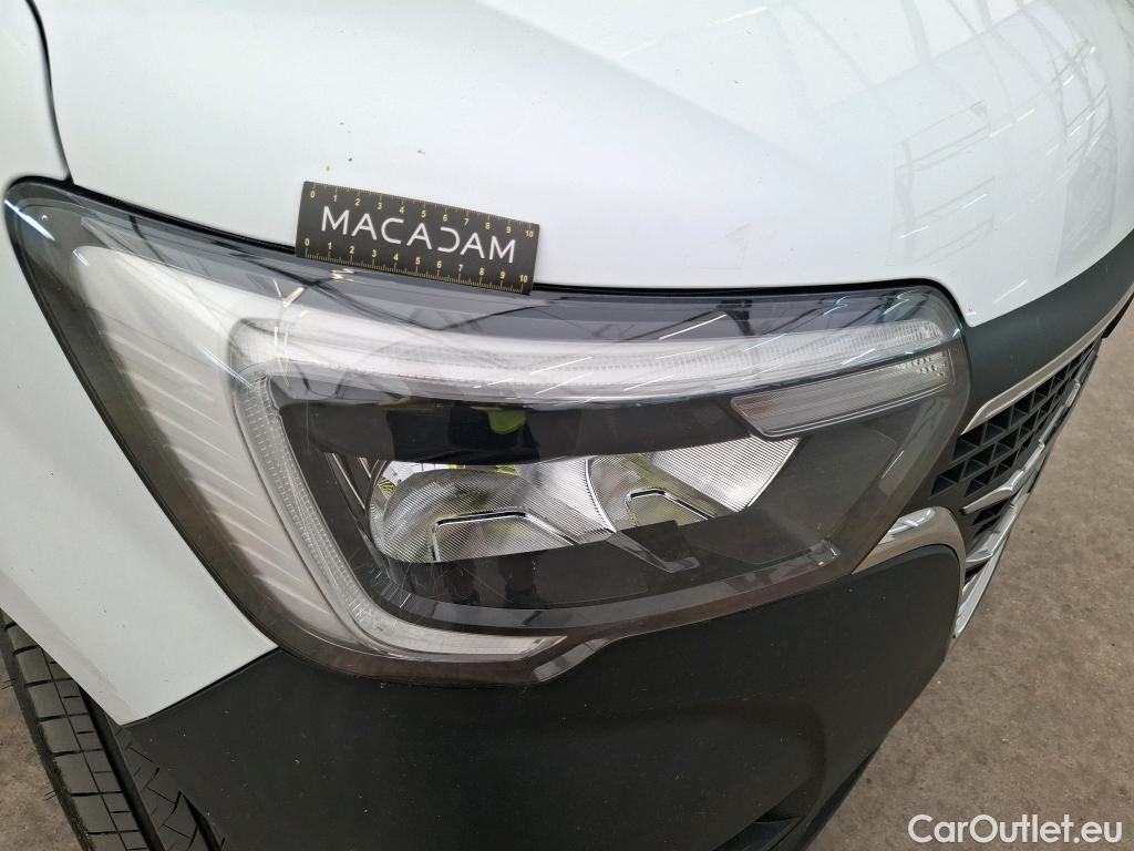  Renault  Master  III Fourgon L3H2 3 5 Grand Confort dCi 135CV BVM6 E6dT #79
