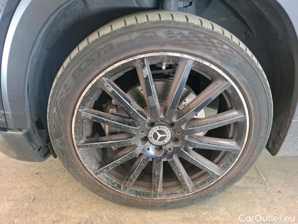  Mercedes  GLB MERCEDES-BENZ  / 2019 / 5P / SUV  200 d AMG Line #49