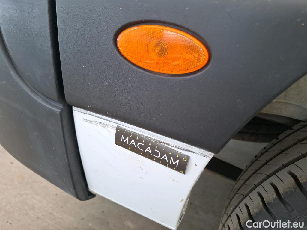  Renault  Master  III Fourgon L3H2 3 5 Grand Confort dCi 135CV BVM6 E6dT #75