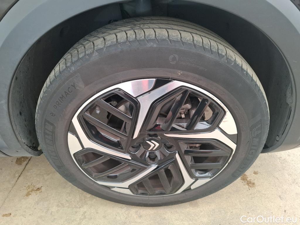  Citroen  C4 CITROEN  X / 2022 / 4P / Berline PureTech 130 S&S EAT8 Shine #41