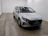 i20