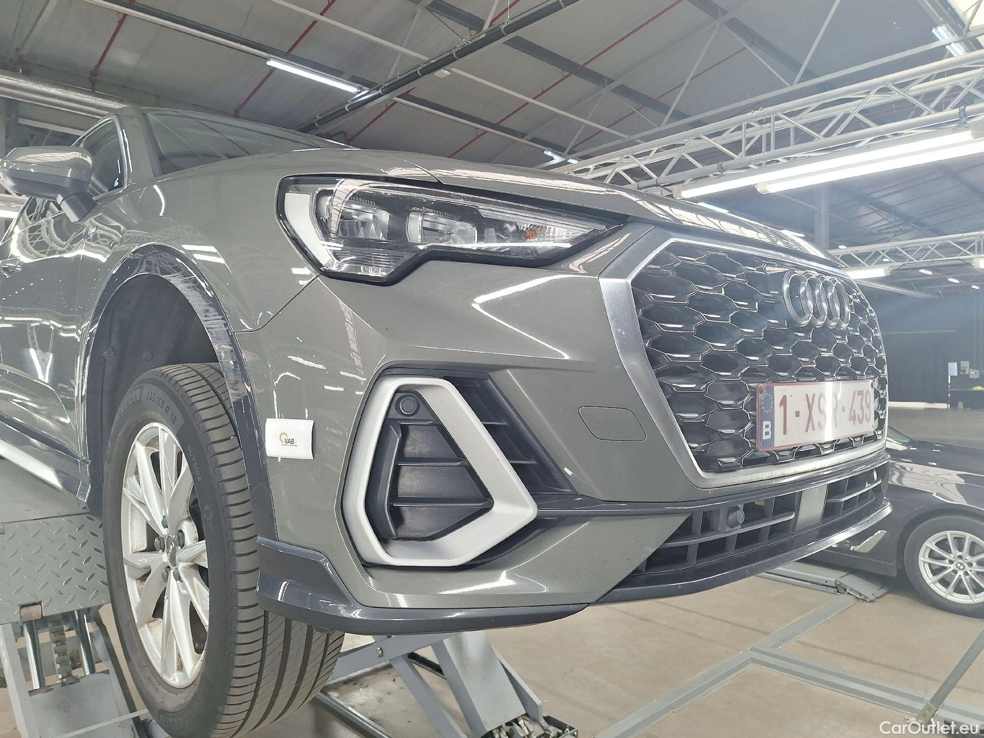  Audi  Q3 Audi,  SB '19, Audi  Sportback 35 TDI S tronic S Line Business  #26