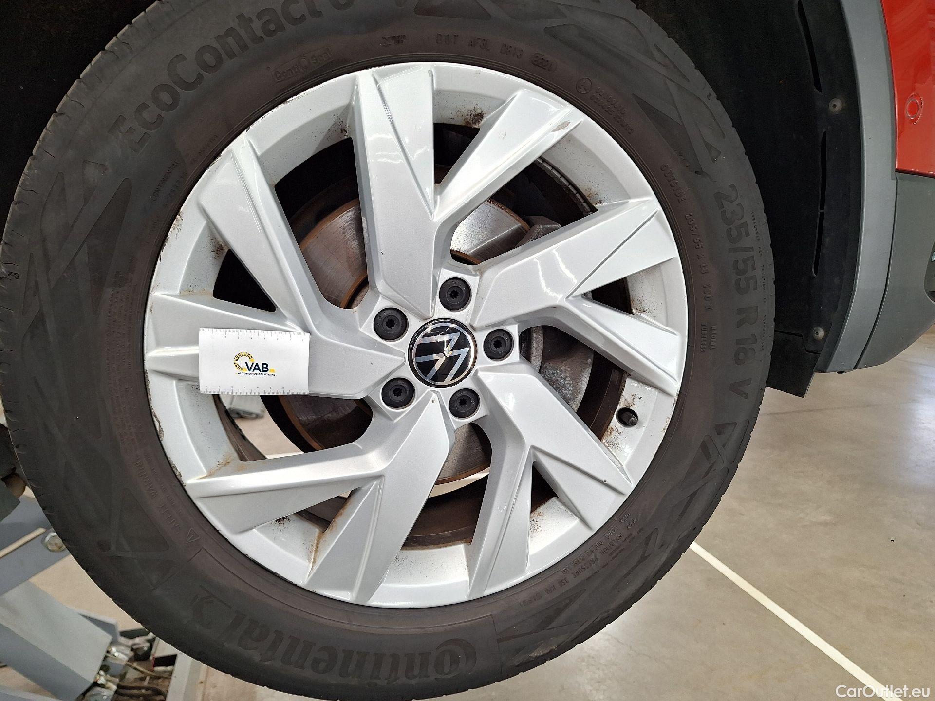  Volkswagen  Tiguan VW,  Alls FL'21, Volkswagen  Allspace 1.5 TSI DSG Elegance 5d #57