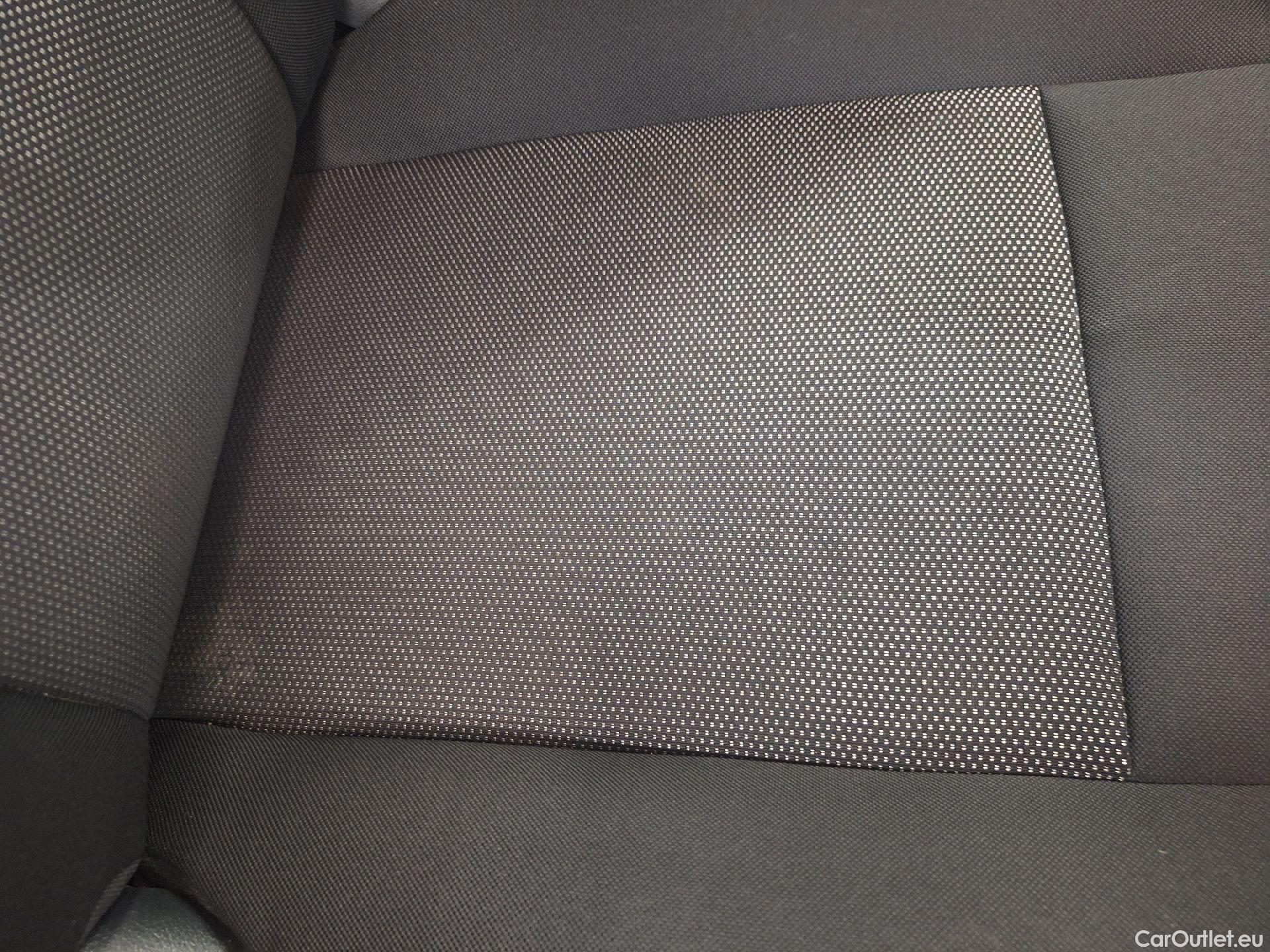  Mercedes  A-Klasse Mercedes, A-Class '18, A 180 d Bus.Solution Aut. #29