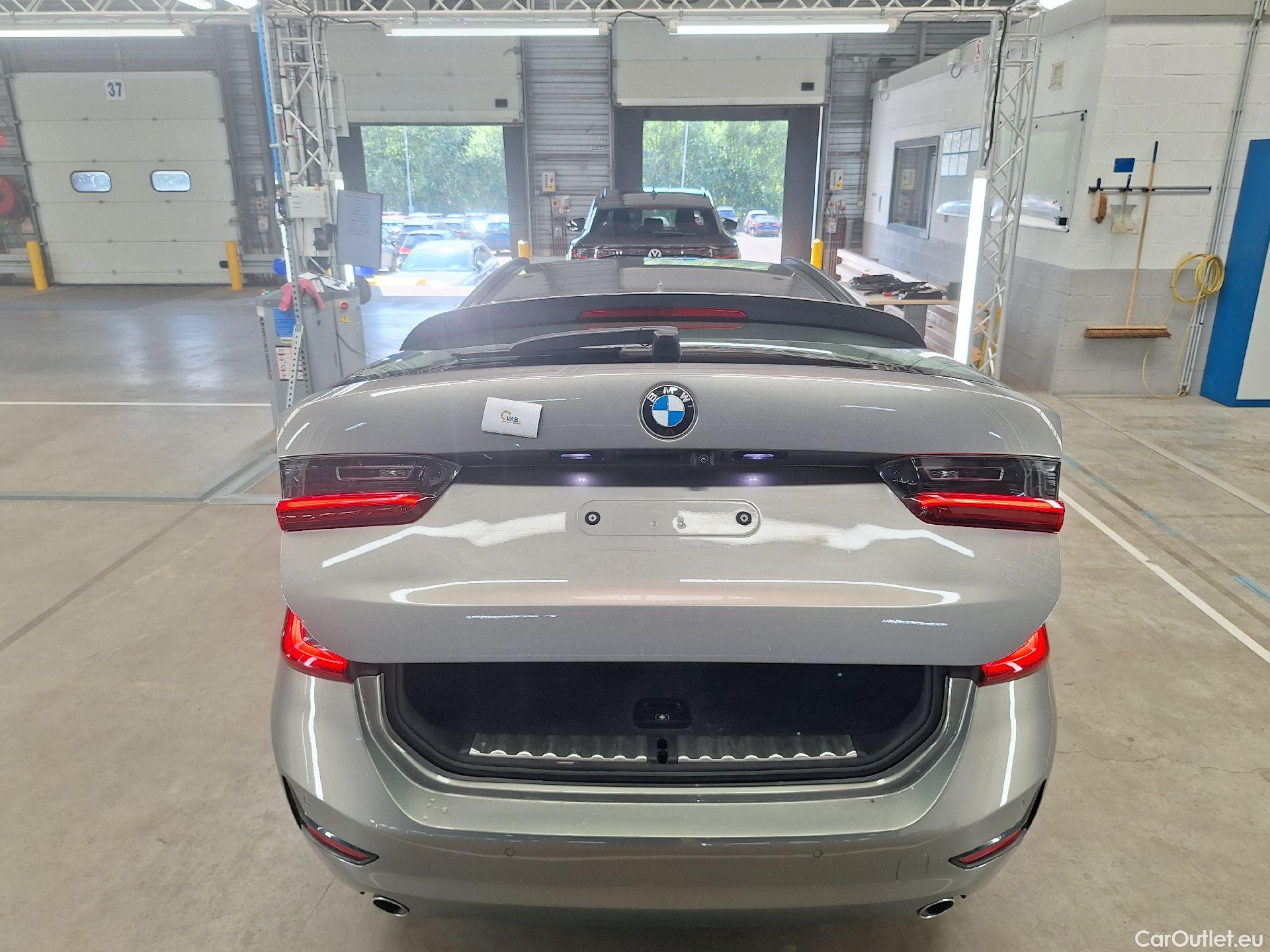  Bmw  Serie 3 BMW, 3-serie Touring '18, BMW 3 Reeks Touring 318dA (100 kW) 5d #14