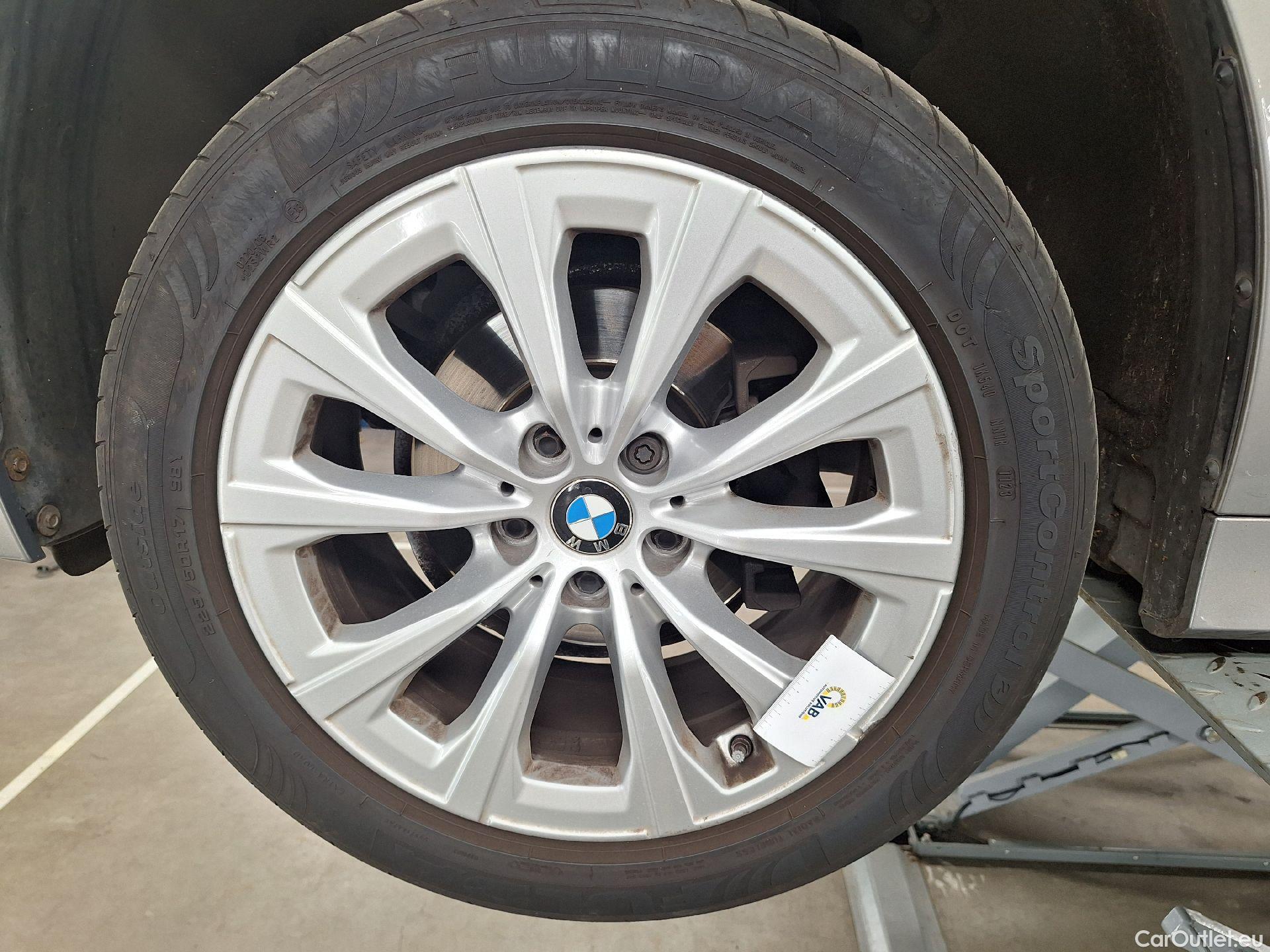  Bmw  Serie 3 BMW, 3-serie Touring '18, BMW 3 Reeks Touring 318dA (100 kW) 5d #42