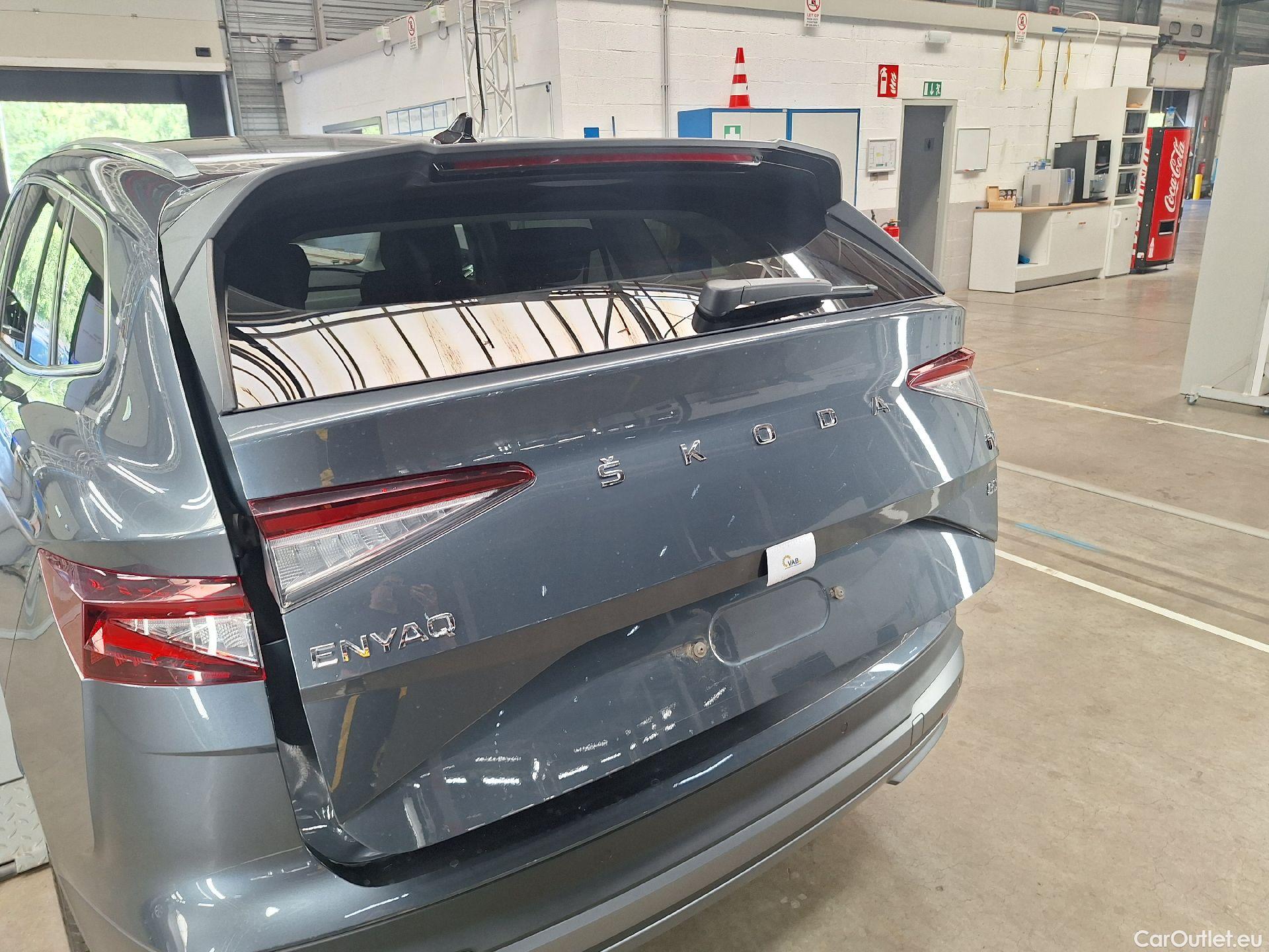  Skoda  ENYAQ Skoda,  '21 BEV, Skoda  iV 80 5d #12