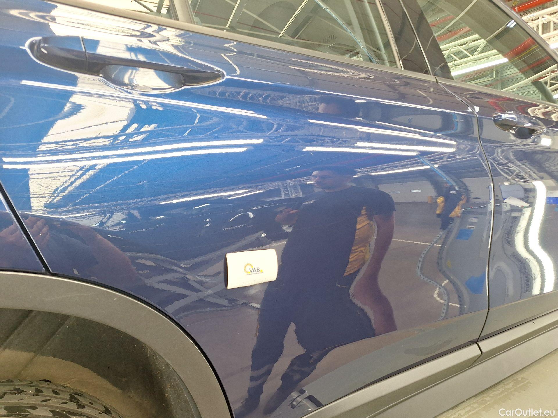 Bmw  X1 BMW,  FL'19, BMW  sDrive18dA (100 kW) 5d #42