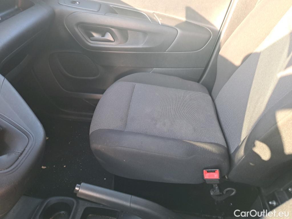  Citroen  Berlingo CITROEN  / 2018 / 3P / furgón derivado de turismo Talla M BlueHDi 100 CONTROL #39