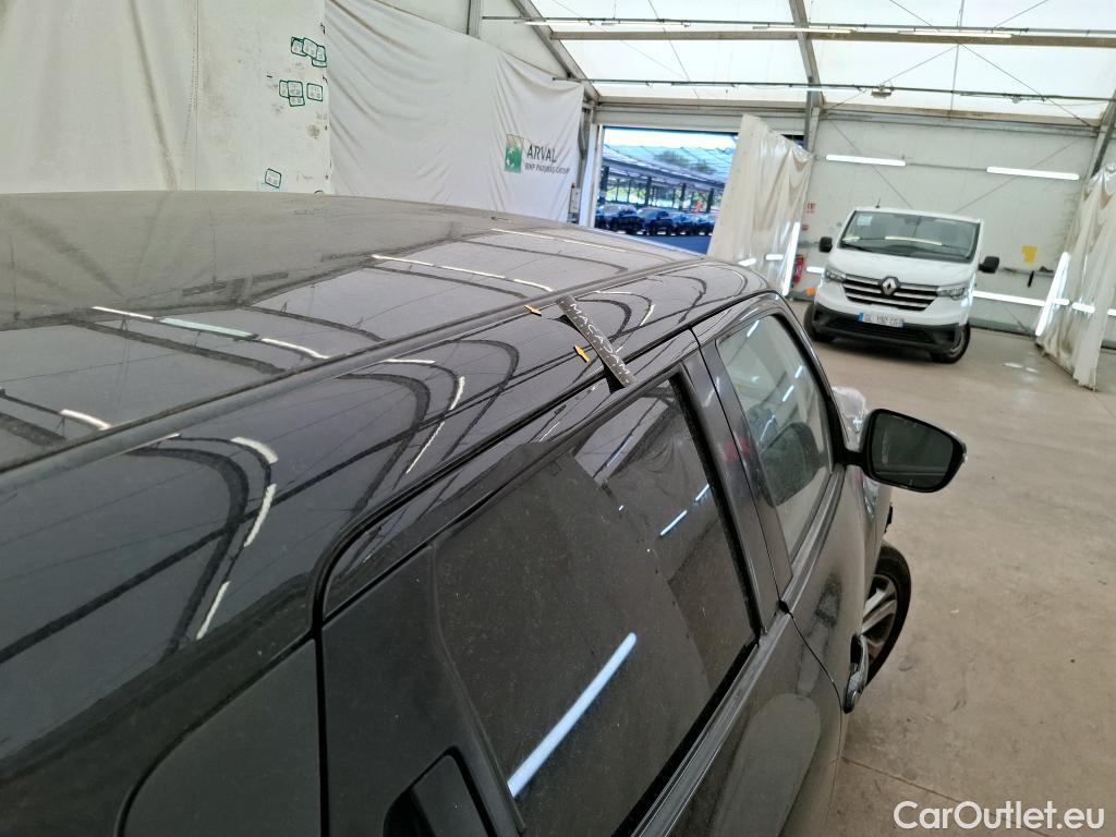  Nissan  Juke NISSAN  5p Crossover 1.6L 117 Xtronic N-CONNECTA #39