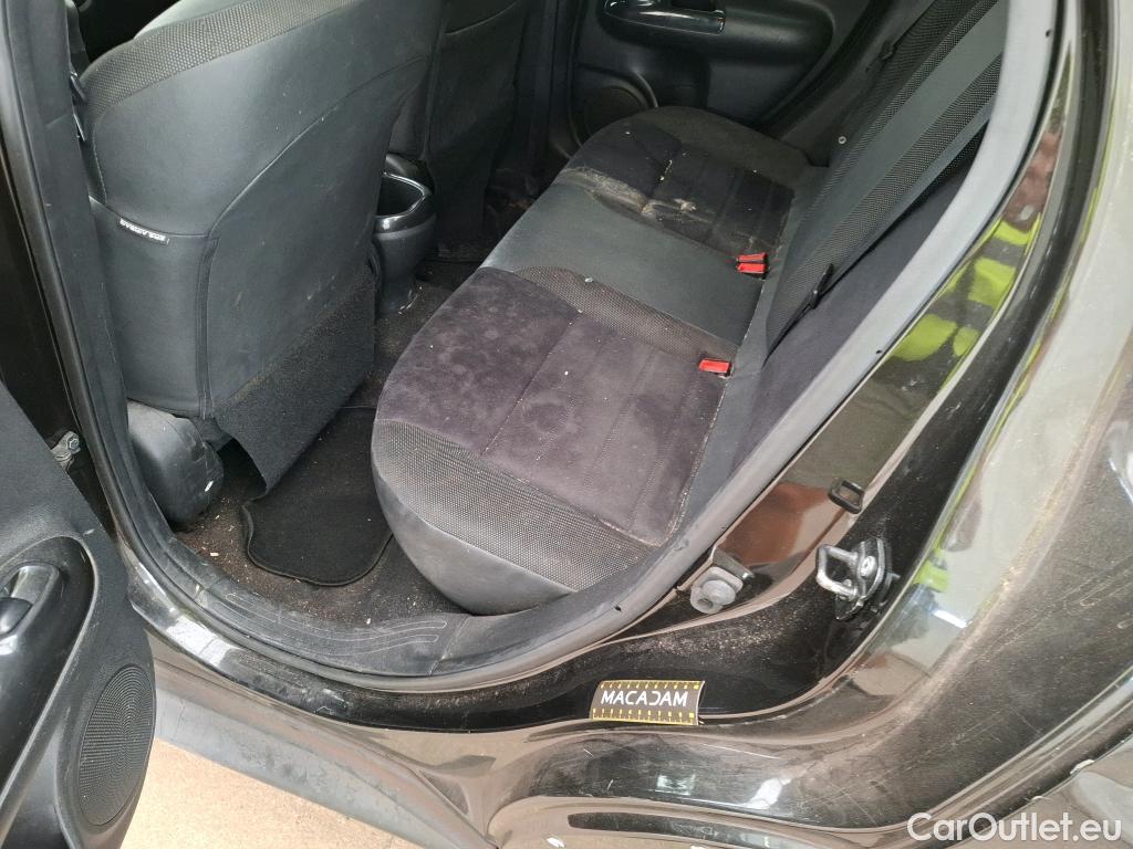  Nissan  Juke NISSAN  5p Crossover 1.6L 117 Xtronic N-CONNECTA #77