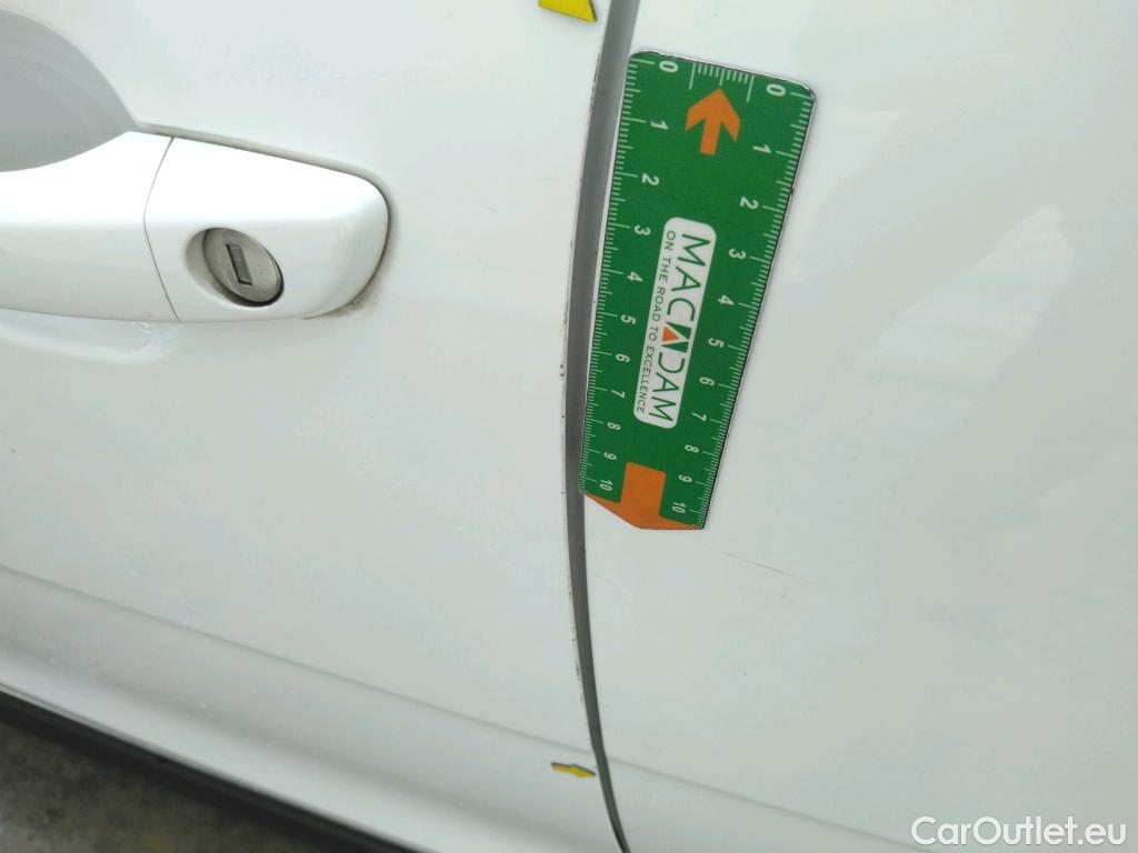  Citroen  C3 CITROEN  Société / 2020 / 5P / Berline BlueHDi 100 S&S BVM6 Feel Nav #2