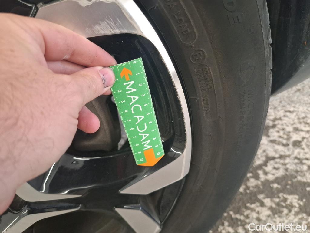 Citroen  C5 Aircross  Shine 1.2 PureTech 130CV BVA8 6E #19