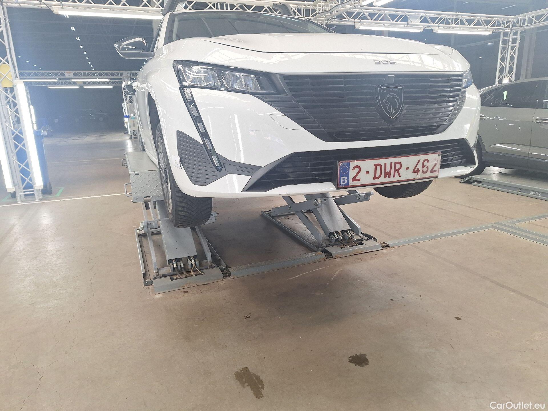  Peugeot  308 Peugeot,  SW '21, Peugeot  SW 1.5 BlueHDi 130 S&S EAT8 Active Pac #3