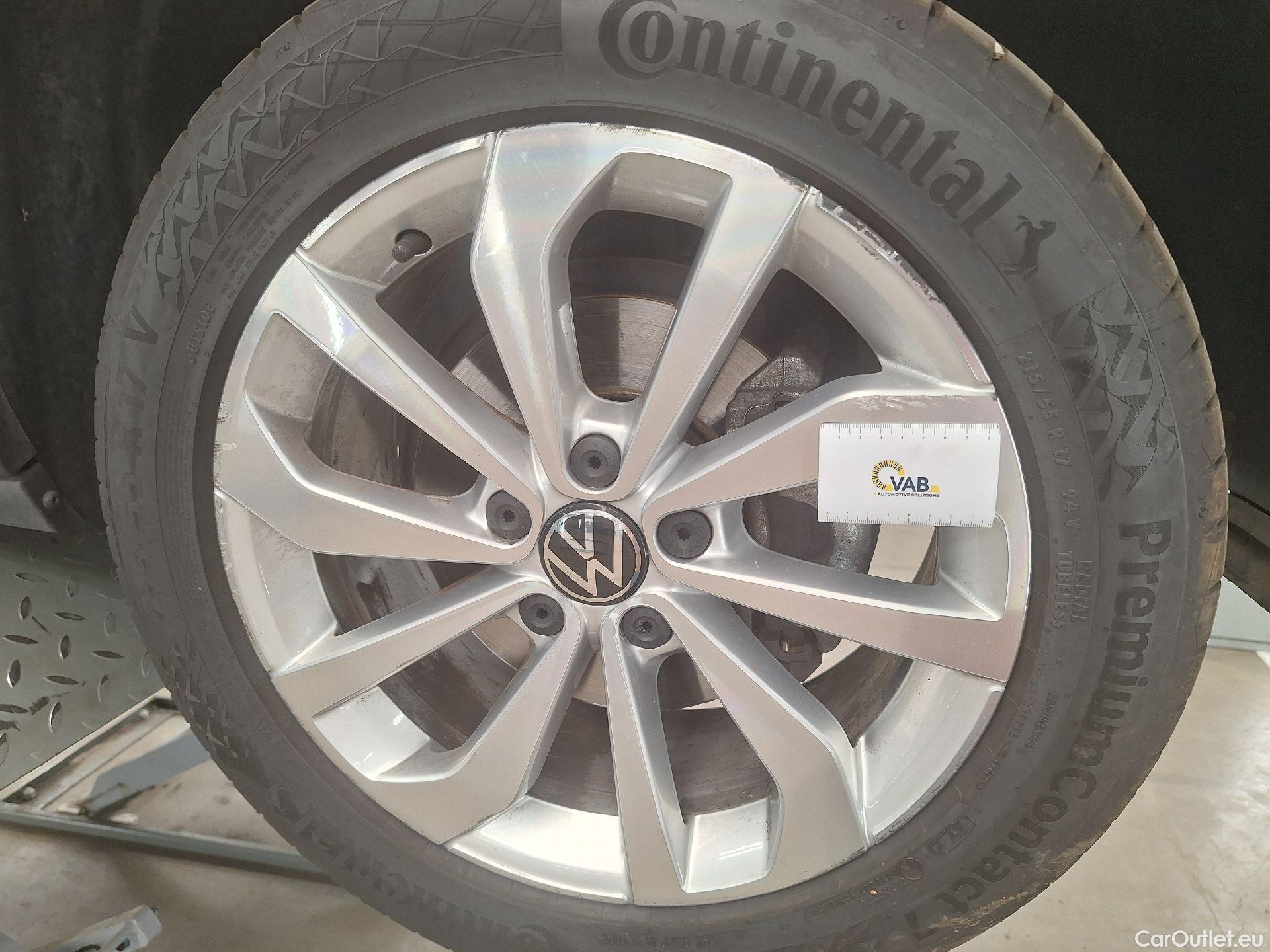  Volkswagen  T-ROC VW,  FL'22, Volkswagen  1.0 TSI Life Business 5d #66
